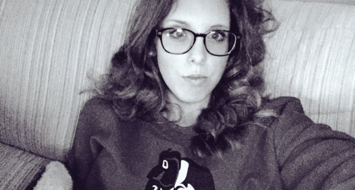 Joven tomándose selfie captó el momento exacto en que avión se estrellaba