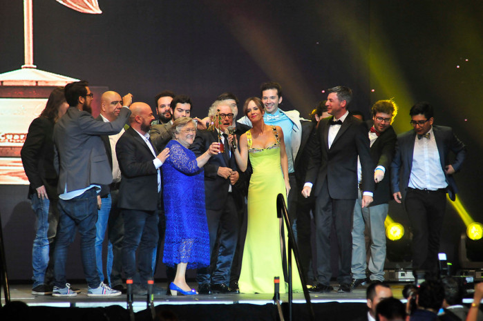 Chris Carpentier explica por qué no subió al escenario a recibir Copihue de oro