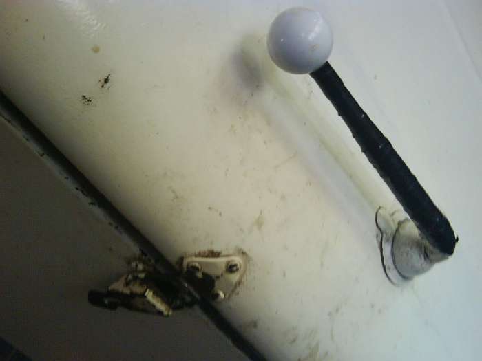 Madre paraguaya dio a luz y luego escondió al bebé en el refrigerador provocando su muerte