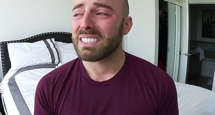 El crudo testimonio de un comediante que fue víctima de violencia doméstica