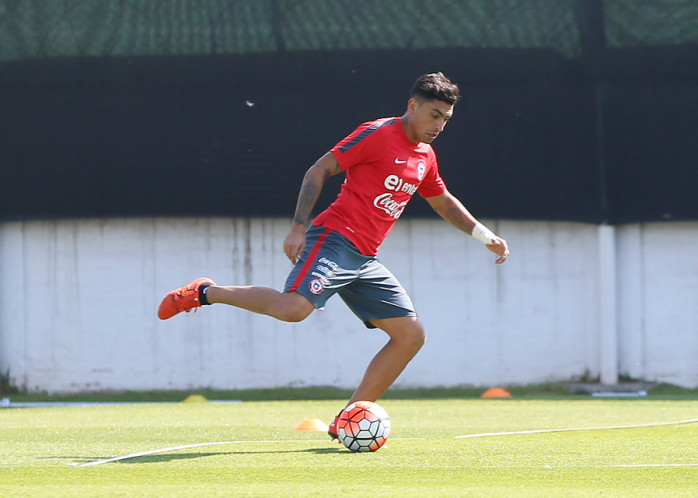 Gonzalo Jara llegaría a la U y dedica palabras a Sampaoli