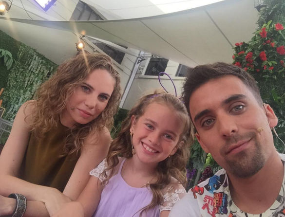 Jóvenes actores de Papá a la deriva recibieron piropos por looks fuera de personaje