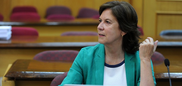 El error ortográfico de ex ministra de educación que tuiteros no perdonaron