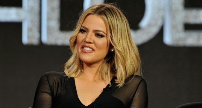 El error de Photoshop que evidenció que Khloe Kardashian retoca sus selfies