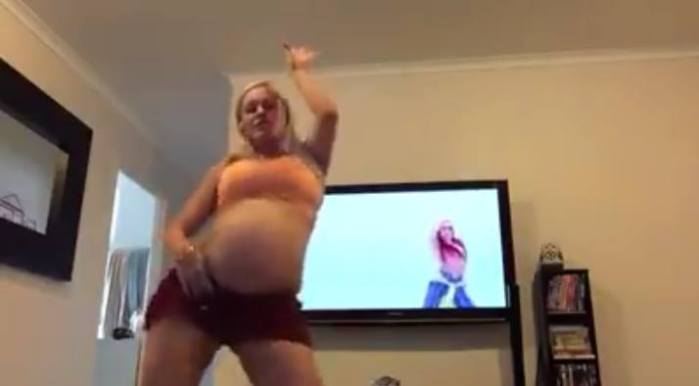 Esto le pasó a embarazada de 38 semanas que bailó alocadamente canción de Justin Bieber