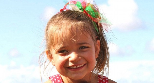 El inspirador video de niña nadando tras perder un brazo en ataque de perro