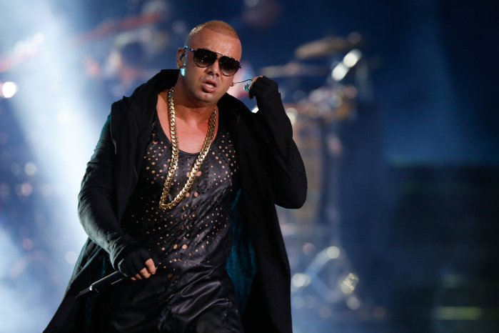 Tuiteros critican show de Wisin en Festival de Viña del Mar por supuesto Playback
