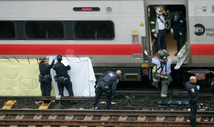 Despejaba las vías tras suicidio de joven y la frase que dijo horrorizó a todos