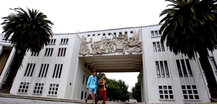 Estudiantes de la UdeC rechazan despidos de docentes “por razones de empresa”