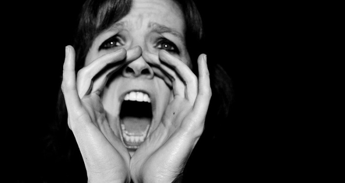 Mamá dejó factura de $21millones a su malagradecido hijo: Le cobró extra por ser un idiota