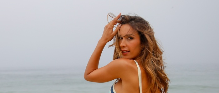 Vane Borghi responde a quienes la criticaron por usar el mismo vestido que Salosny en Viña