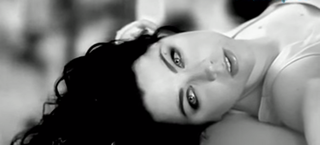 Así luce hoy la bella vocalista de la recordada banda Evanescence