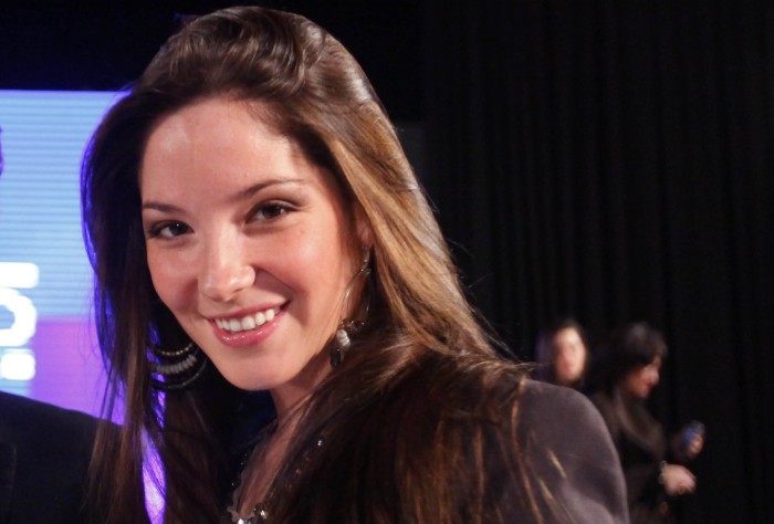 ¿Cabello gris, rosado o rubio? Kel Calderón quiere realizar un radical cambio de look