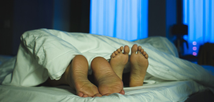 'Gringo' voyeurista que espió en motel por más de 50 años publicará libro hot