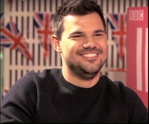 Taylor Lautner | Twitter