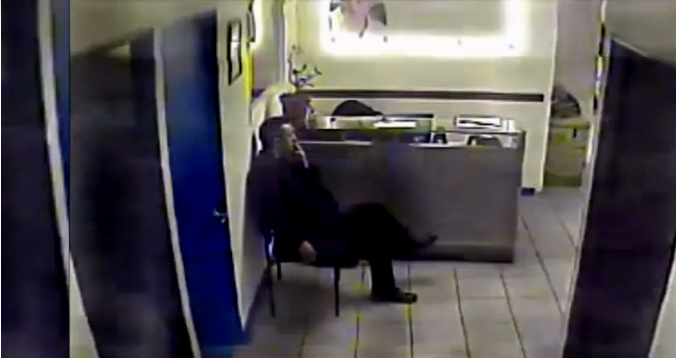 ¡Fail! Joven que robó celular en trabajo al que postuló fue descubierto gracias a su CV