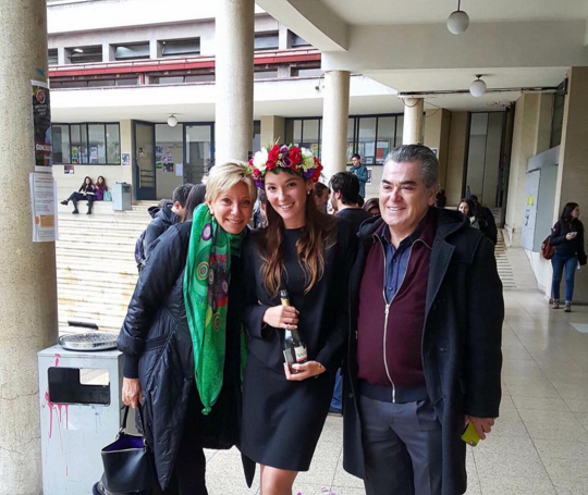 Se explayó: Así agradeció Kel Calderón a quienes la apoyaron antes de su examen de grado