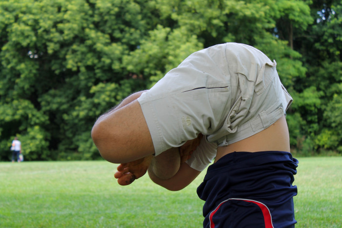 Cinco razones por las que se recomienda a los hombres practicar yoga