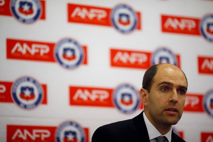 FIFA anuncia suspensión de por vida para expresidente de la ANFP Sergio Jadue