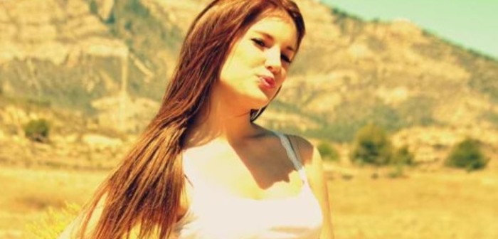 Gala Caldirola le copió el estilo a Ariana Grande: Así luce ahora la española