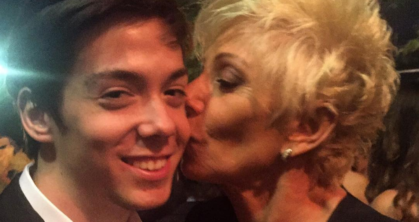 La foto del recuerdo con que Raquel Argandoña saludó a Hernancito en su cumpleaños