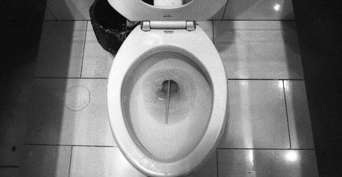 ¡Ojo! Estas señales indican que algo no anda bien con tu orina