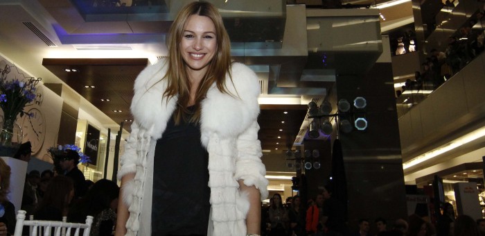 Se lo tomó con humor: Pampita revive difícil momento bailando arriba de un motorhome