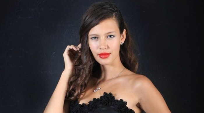 Michelle Carvalho deslumbra en Instagram con look totalmente diferente al que la conocemos