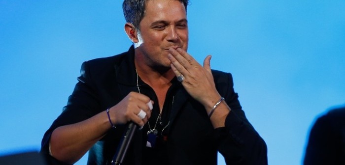 Alejandro Sanz despide a manager chilena que lo acompañó en toda su carrera