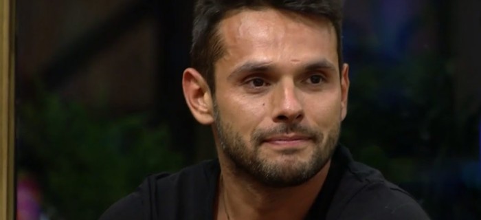 Óscar Garcés expresó su molestia tras ser eliminado del reality: fue injusta la manera