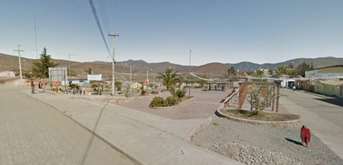 Alrededor de 20 mujeres se enfrentaron a cuchillos en plena plaza en La Higuera