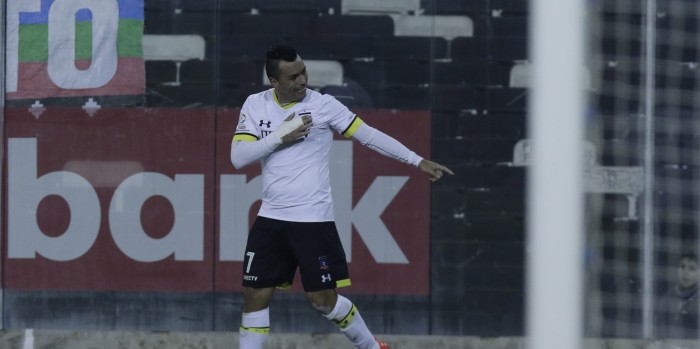 Doblete de Esteban Paredes deja a Colo Colo en los octavos de final de Copa Chile