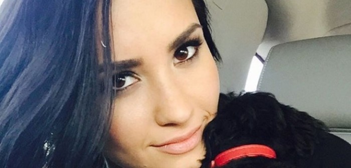 ¡Estupenda! Demi Lovato promociona con destapada imagen su más reciente single