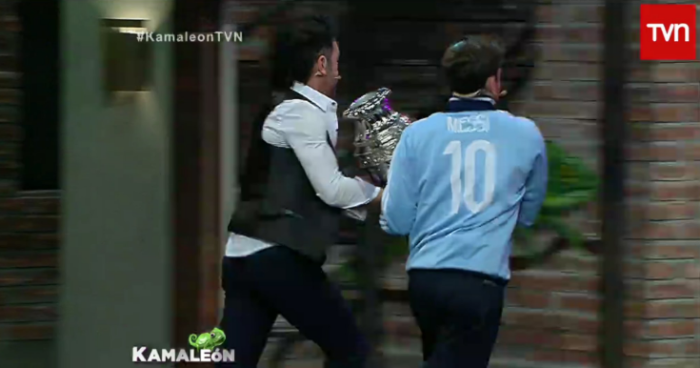 La hilarante parodia de Jorge Alis y 'Lionel Messi' tras derrota de Argentina