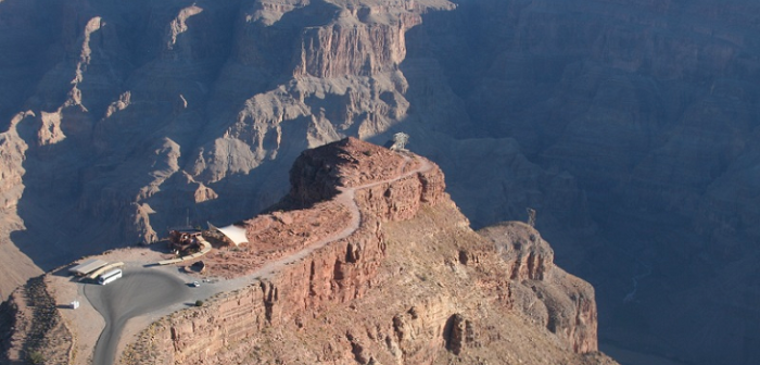Mujer muere tras tropezar y caer en el Gran Cañón: Compartió bella imagen minutos antes