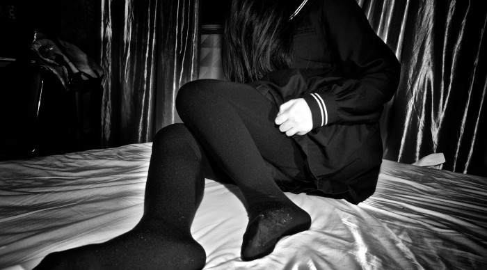 Video muestra captura 'in fraganti' de profesor que ofrecía buenas notas a cambio de sexo