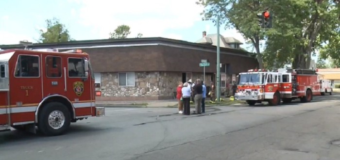 La racista carta que recibió un bombero dos días antes que le incendiaran su casa