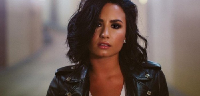 Demi Lovato se disculpa tras la broma que hizo su madre sobre el virus del zika