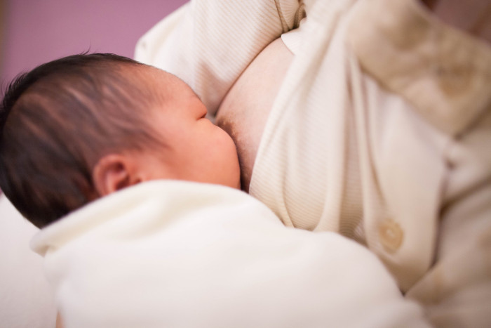 Lactancia materna: Los innumerables beneficios para la madre y el bebé