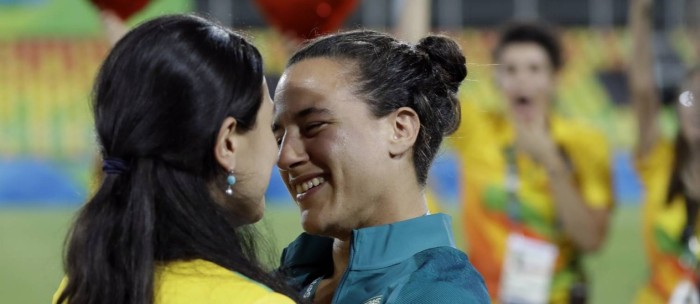 Romántica propuesta de matrimonio se tomó la final del Rugby 7 en Rio 2016