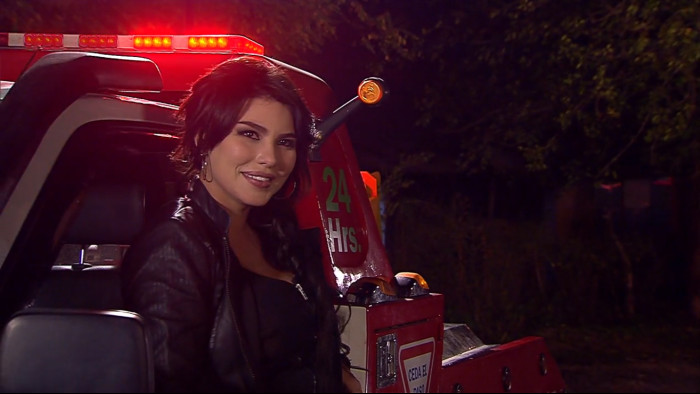 Así fue el sensual debut de Angie Jibaja en 