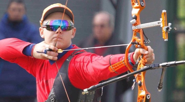 Chileno Ricardo Soto logra positivo debut en el tiro con arco en Río 2016