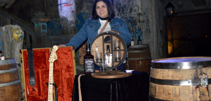 Profesora de Concepción es la ganadora de uno de los “Barrel Hunt” de Jack Daniel’s