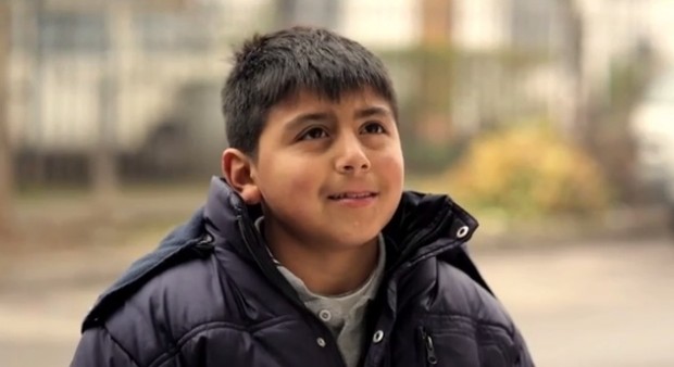 Feliz en el anonimato: así vive 'El Tarro' a dos años del video que lo lanzó a la fama