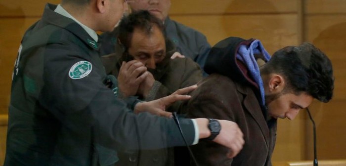 Modifican prisión preventiva a padre e hijo acusados de matar a delincuente tras portonazo