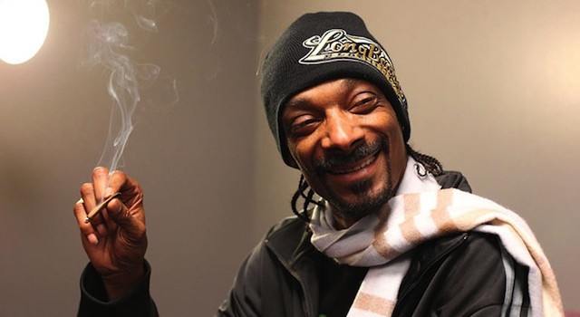 Lamentable: 42 personas heridas luego de que cayera baranda en concierto de Snoop Dogg