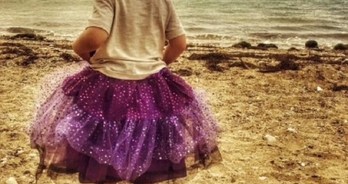 Un extraño criticó a una madre porque su hijo llevaba tutú: su respuesta es viral