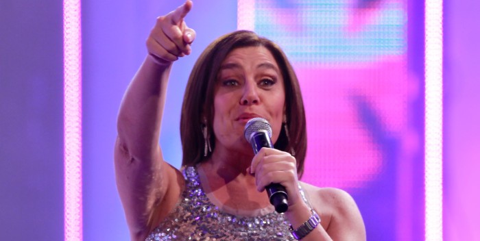 Vivi Kreutzberger fue captada en mall capitalino con una imagen muy diferente