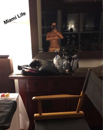 Kim Kardashian Snapchat 3