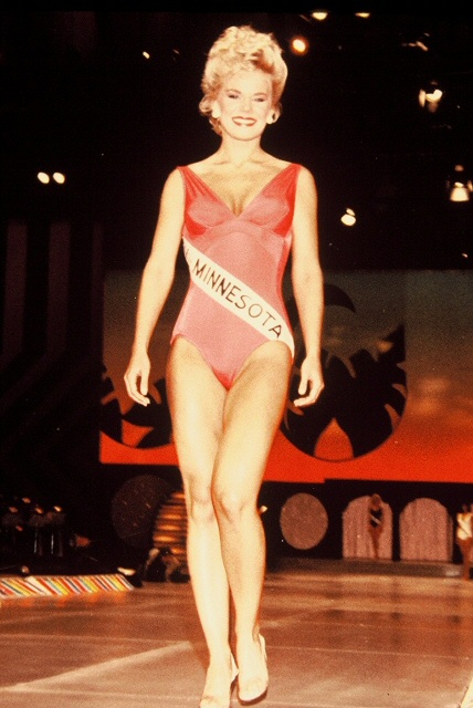 Gretchen como Miss América 1989 | GretchenCarlson.com